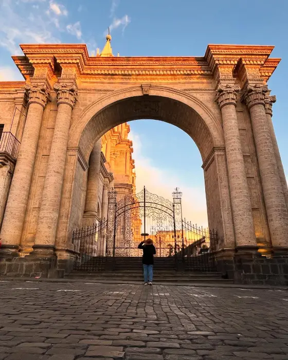 Arequipa Half-Day City Tour and Santa Catalina Monastery
