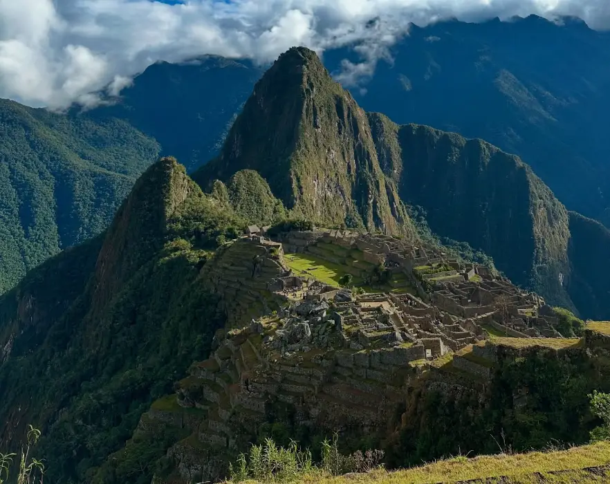 Traditional Sacred Valley and Machu Picchu Tour 2 Days and 1 Night