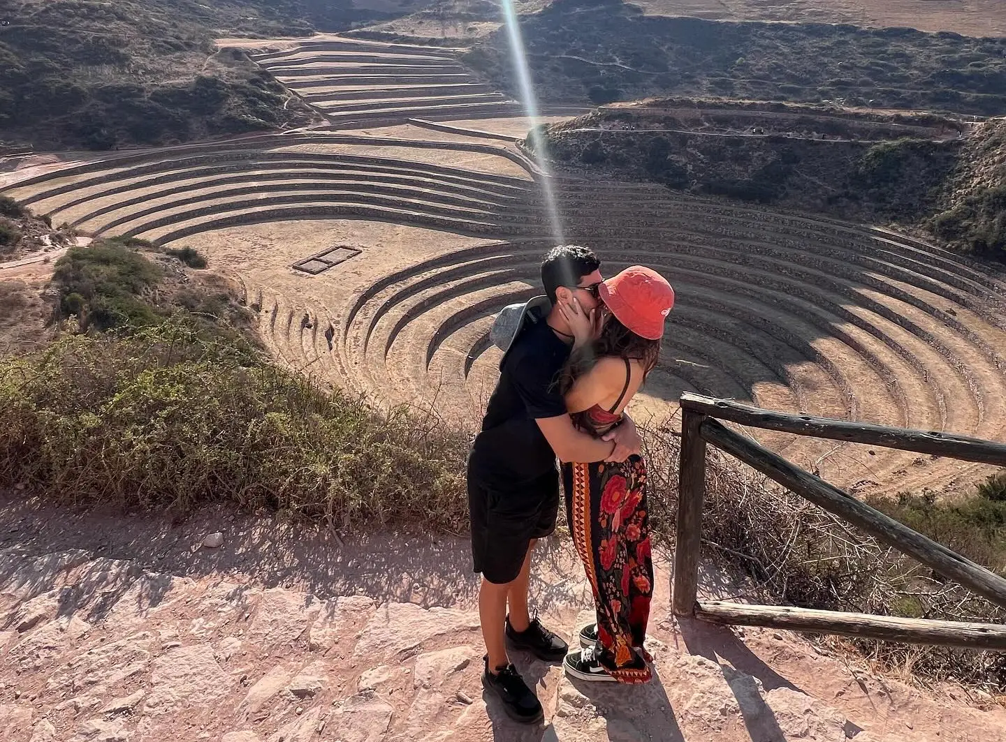 Sacred Valley VIP Tour + Machu Picchu Connection 2 Days and 1 Night