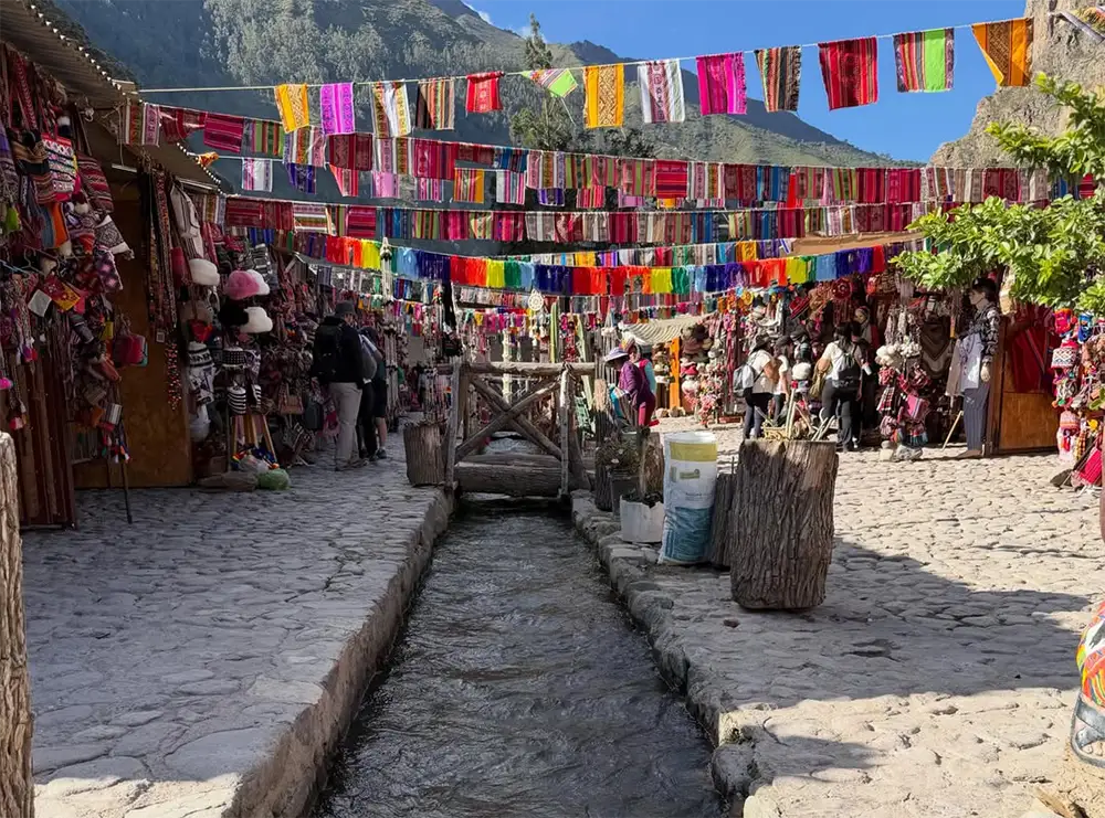 Sacred Valley of the Incas Tour | Cusco – Pisac and Ollantaytambo 1 Day