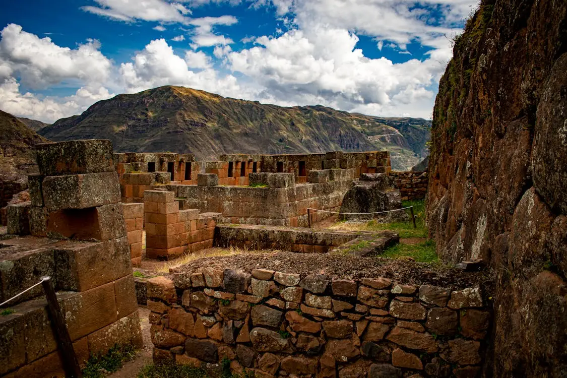 Sacred Valley of the Incas Tour | Cusco – Pisac and Ollantaytambo 1 Day